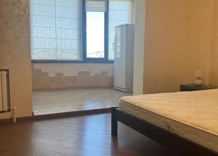 треф 3 комнаты на таирова *