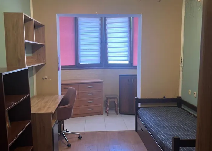 треф 3 комнаты на таирова