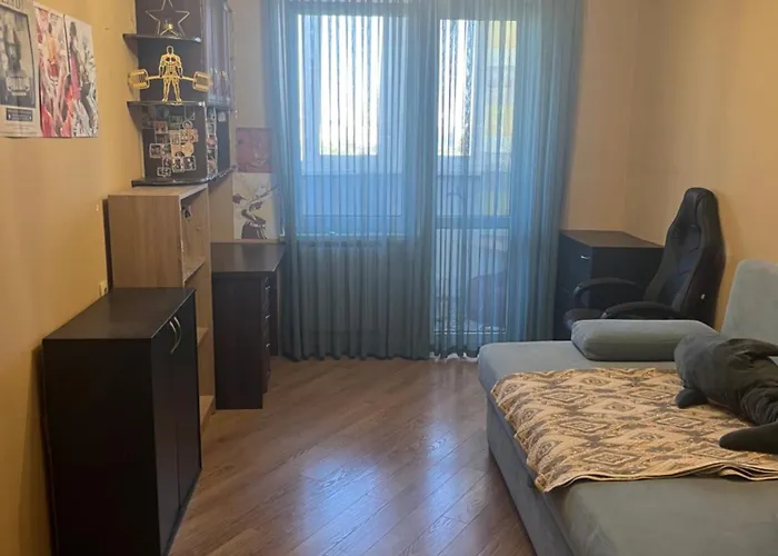 треф 3 комнаты на таирова